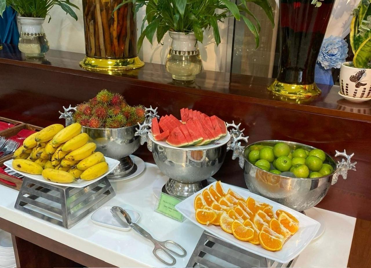 Khach San Hung Vuong Quang Ngai Hotel Exterior photo