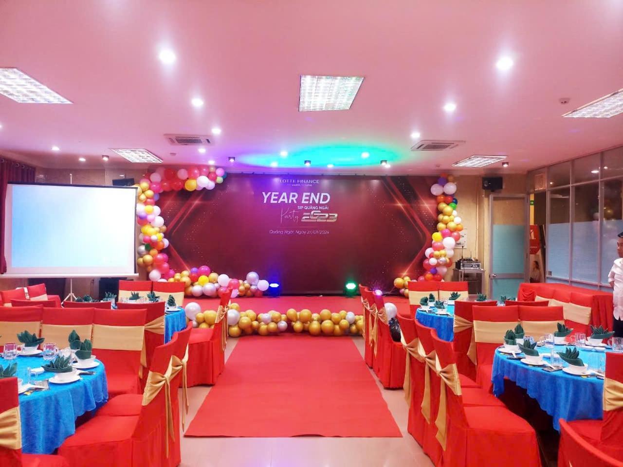 Khach San Hung Vuong Quang Ngai Hotel Exterior photo