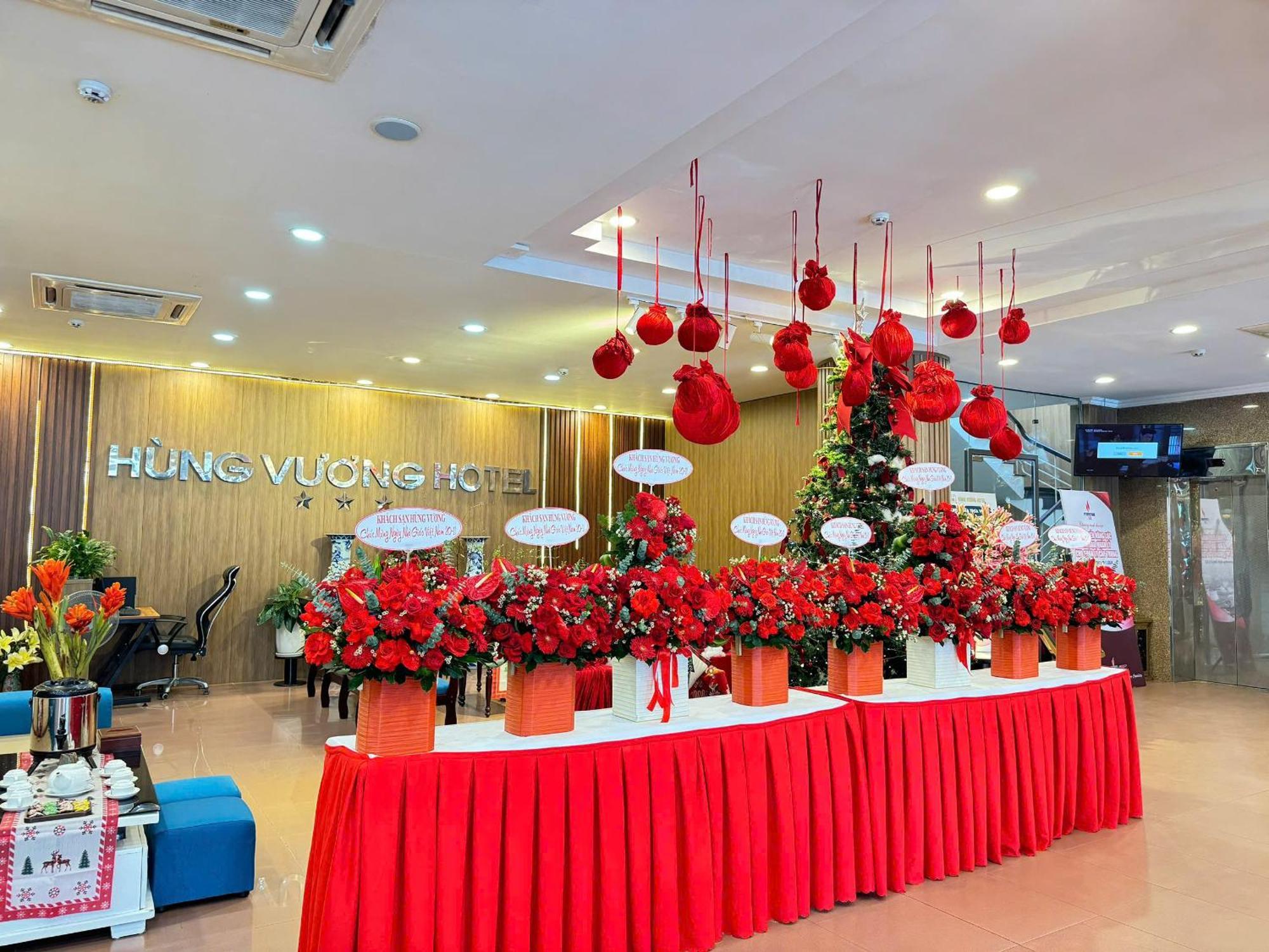 Khach San Hung Vuong Quang Ngai Hotel Exterior photo