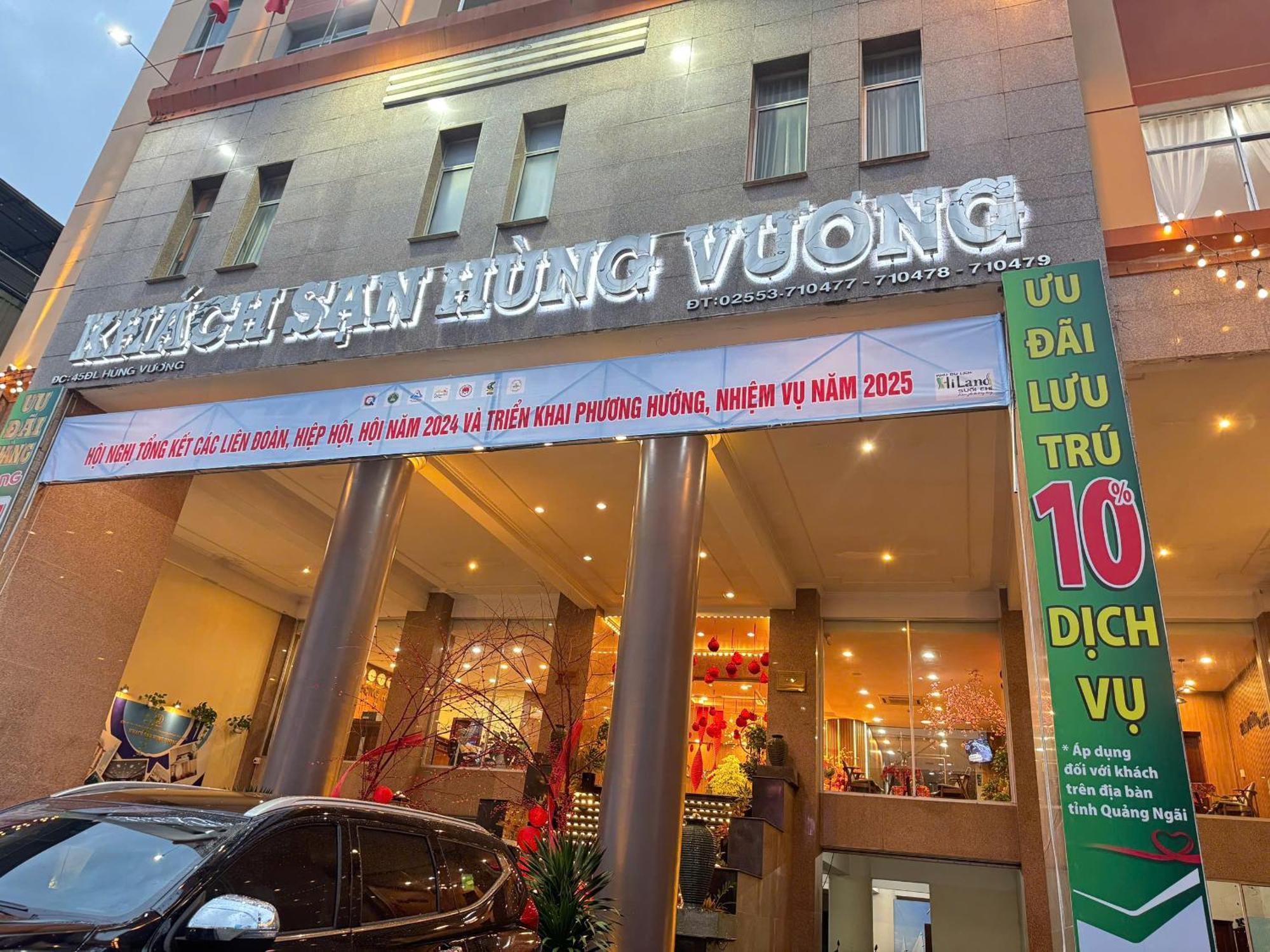 Khach San Hung Vuong Quang Ngai Hotel Exterior photo