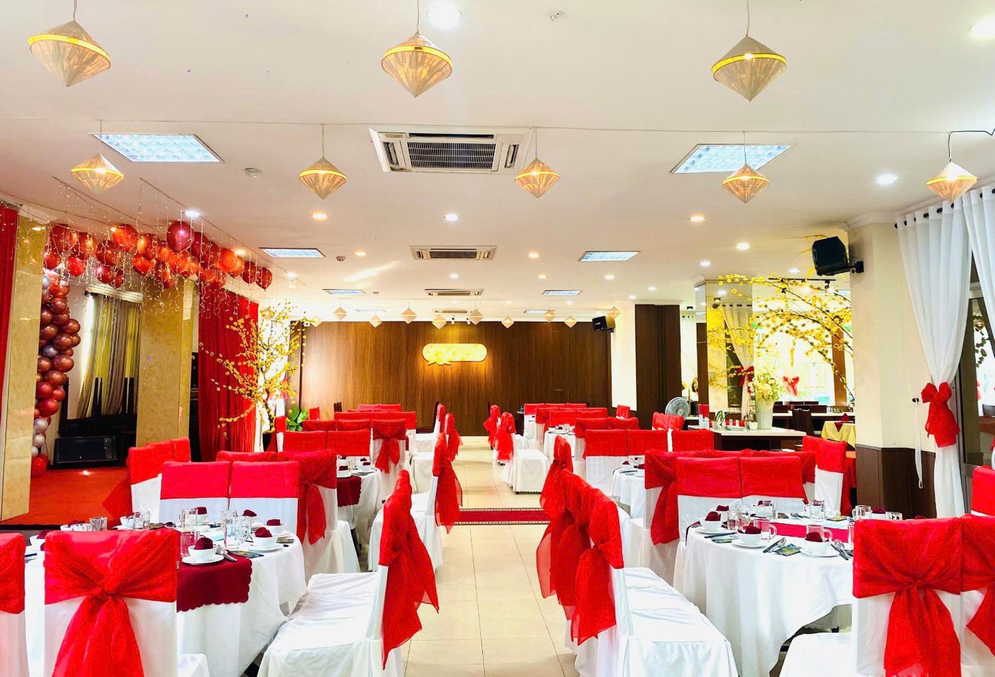 Khach San Hung Vuong Quang Ngai Hotel Exterior photo