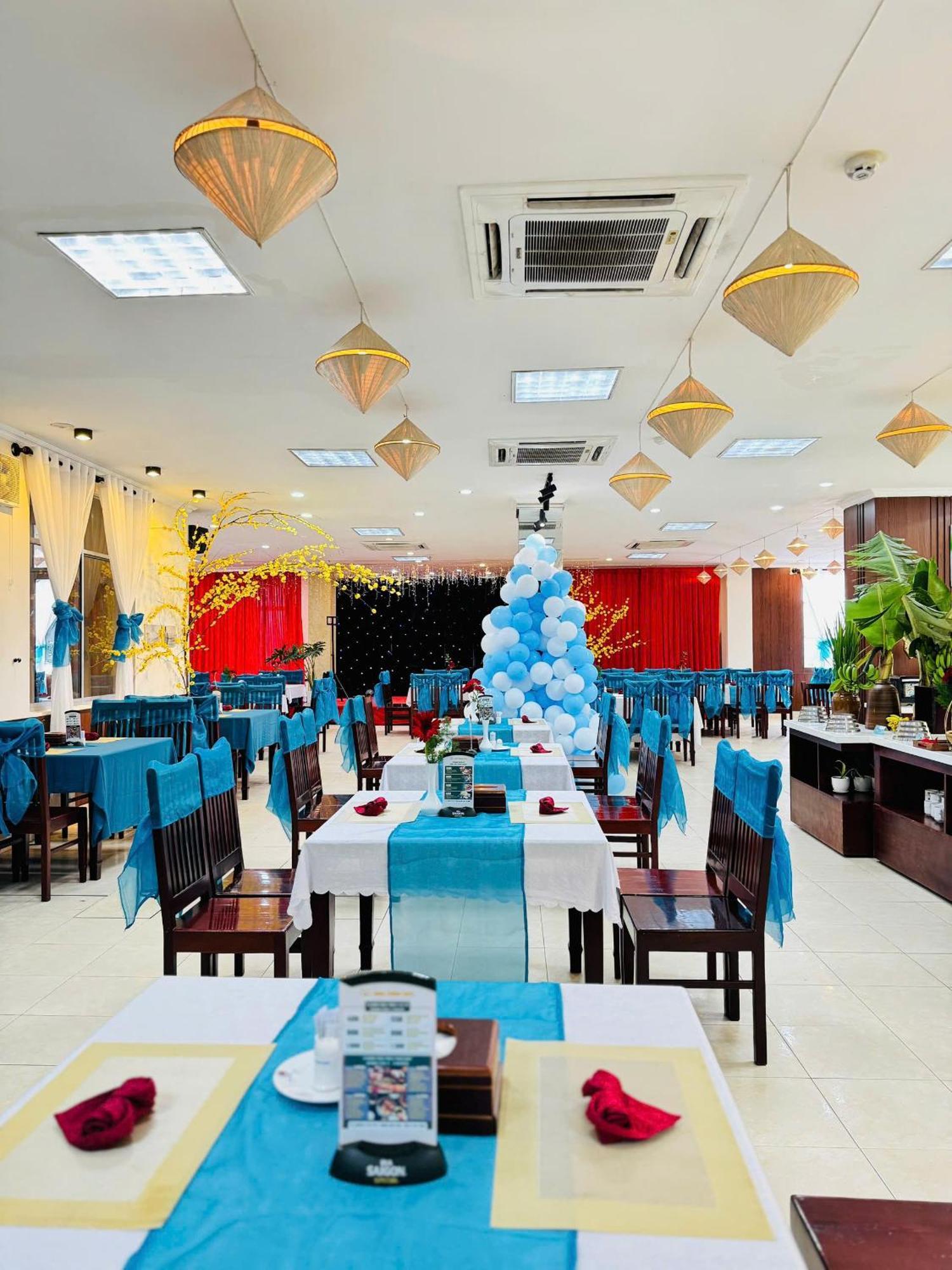 Khach San Hung Vuong Quang Ngai Hotel Exterior photo